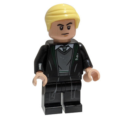 Draco Malfoy, Slytherin-Pullover und schwarze Robe 