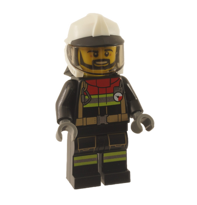 Feuerwehrmann mit Feuerwehrhelm