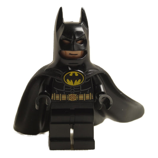 LEGO Minifigure Batman with a one-piece cowl and cape, featuring the classic bat logo from 1992 - sh0880new